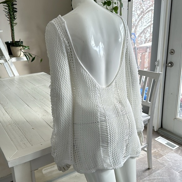 Size large crocheted, bathing suit cover white - Picture 5 of 10